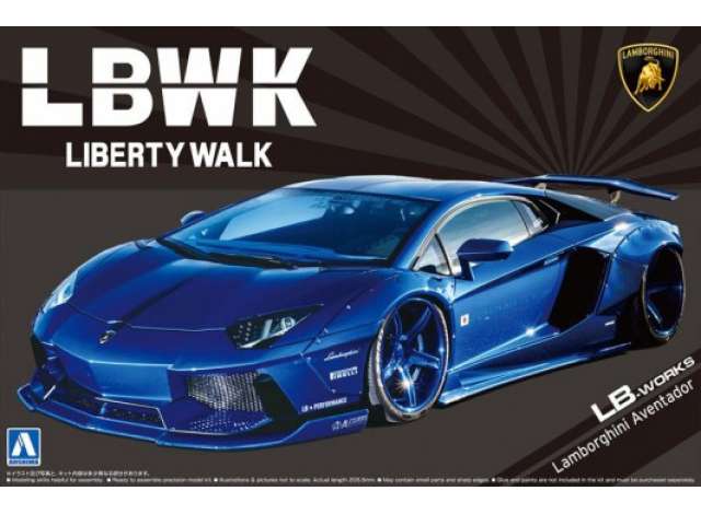 LB Works Lamborghini Aventador Version 2, plastic modelkit 1:24 Aoshima Model