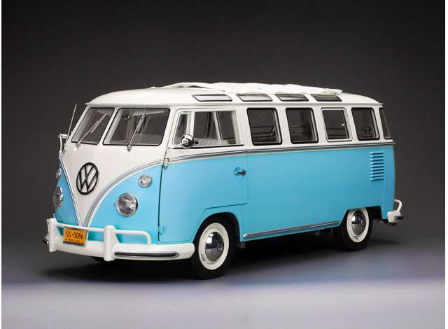 Pre-Order – 1962 Volkswagen Samba, white/blue 1:12 SunStar Model (sun5086) – ETA. September 2026