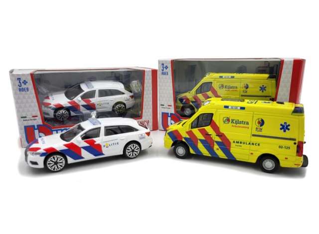 2 car set: 1x 2019 Audi A6 *Politie NL*, white/blue/red1x Volkswagen Crafter *Ambulance NL*, yellow/red/blue 1:43 Bburago Model