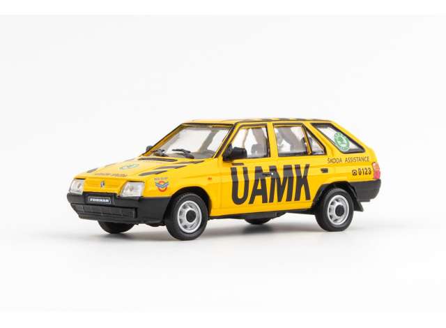 1993 Skoda Forman *UAMK*, yellow/black 1:43 Abrex Model