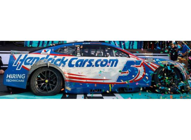 2025 Chevrolet #5 Kyle Larson *Hendrick Motorsports.com*, blue/white/red 1:64 Action Racing Collectibles Model