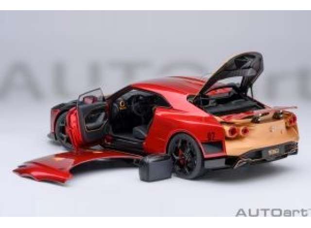 Nissan GT-R50 by Italdesign, metallic red/gold 1:18 AutoArt Model
