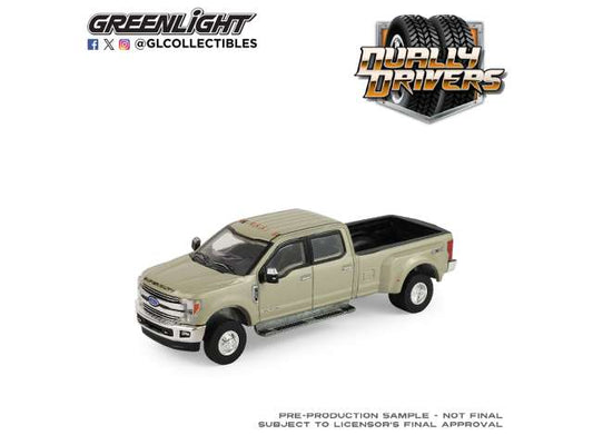 Pre-Order – 2018 Ford F-350 *Dually Drivers Series 17*,  white 1:64 GreenLight Model (gl46170E) – ETA. September 2026