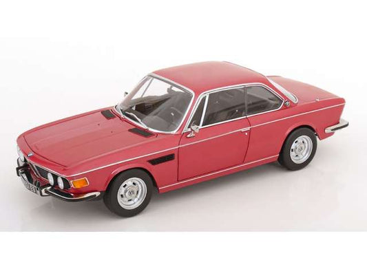 Pre-Order – 1971 BMW 3.0 CSI E9, red metallic with aluminium rims 1:12 KK - Scale Model (KKDC120192) – ETA. September 2026