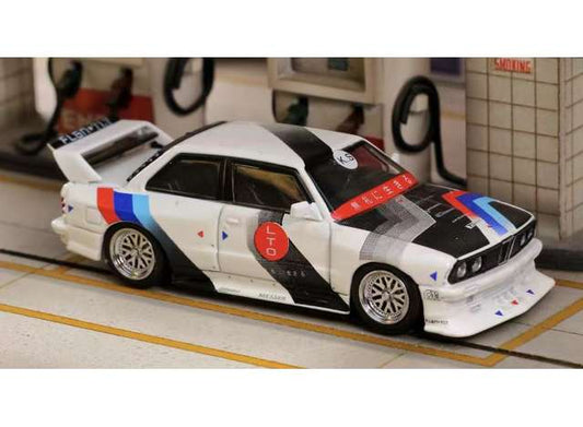 Pre-Order – BMW LTO E30, white/blue/red 1:64 Street Weapon Model (STW207) – ETA. July/August 2026
