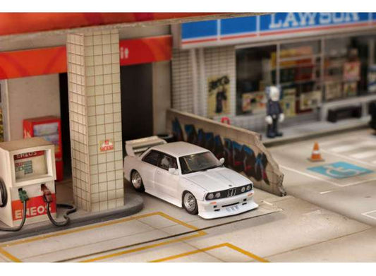 Pre-Order – BMW E30, white 1:64 Street Weapon Model (STW237) – ETA. July/August 2026