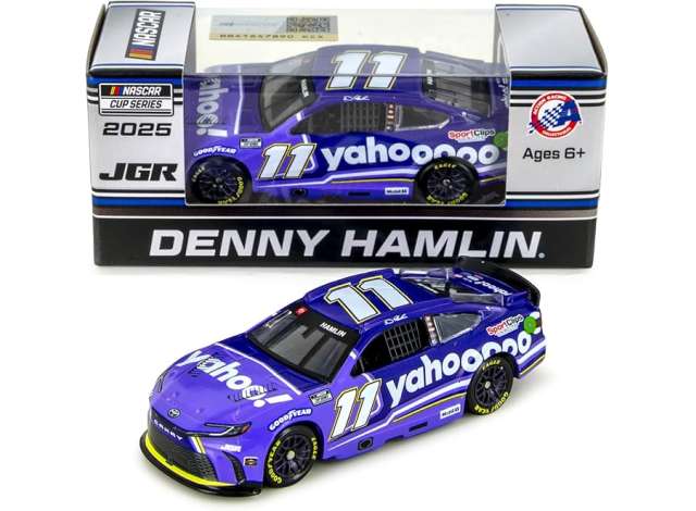 2025 Toyota Camry #11 Denny Hamlin *Yahoo!*, purple/white 1:64 Action Racing Collectibles Model