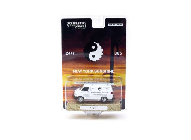 Pre-Order – Dodge Van *New York Sunshine*, white 1:64 Tarmac Model (TC-T64G-032-NYS) – ETA. September 2026