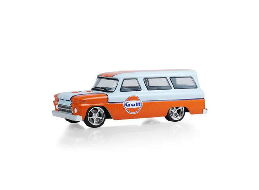 1966 Chevrolet Suburban *Gulf* 1:43 GreenLight Model (gl86653) – ETA. October 2026