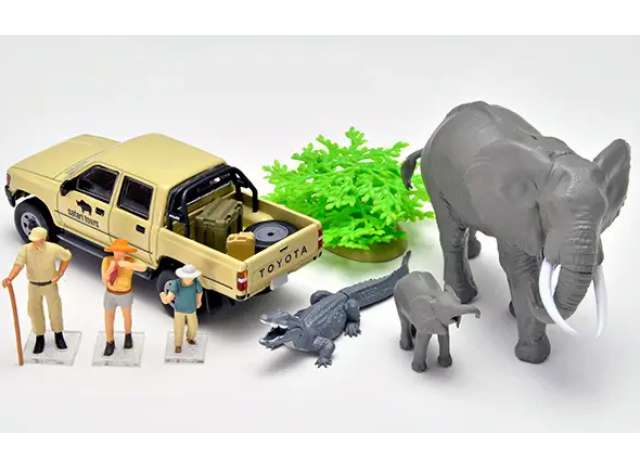 Pre-Order – Diocolle 64 #Car Snap 29a Safari 2 with Toyota Hilux 4WD Pickup Double Cab, various 1:64 Tomica Limited Vintage Model (TLV-Diocolle29a) – ETA. September 2026