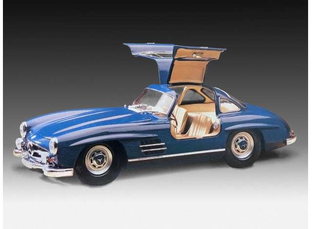 Pre-Order – Giftset Mercedes-Benz 300 SL *100 Years MB* Level 5 plastic modelkit 1:24 Revell - Germany Model (revell05614) – ETA. October 2026