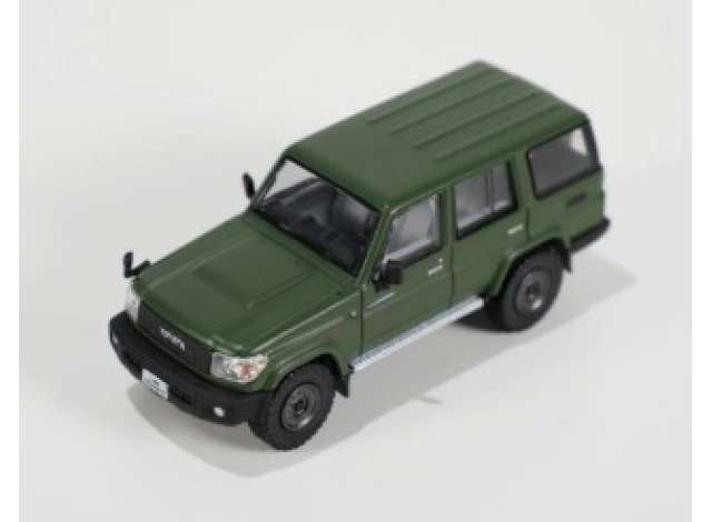 Pre-Order – 1994 Toyota Land Cruiser LC76, green 1:64 Massdi Model (MAS-TYT1902) – ETA. October 2026