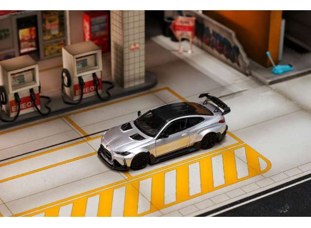 Pre-Order – Custom G82 M4 with perforated hood, silver 1:64 Street Weapon Model (STW282) – ETA. January/February 2027