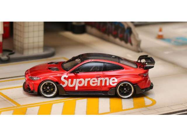 Pre-Order – Custom G82 M4 with perforated hood *Supreme*, red 1:64 Street Weapon Model (STW289) – ETA. January/February 2027