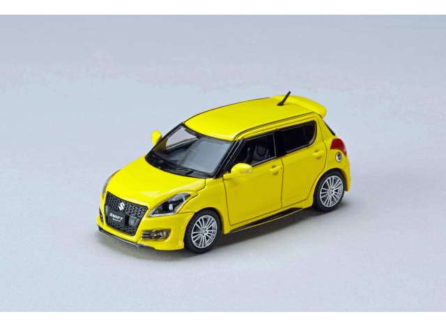 Pre-Order – Suzuki Swift Sport ZC32S Genuine Aero Parts, champion yellow 1:64 Hobby Japan Model (HJ642082Y) – ETA. December 2026