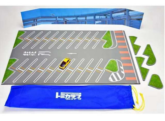 Pre-Order – Tomicarama Vintage 15a Daikoku Parking Area Matte D with Honda Civic Type R, various 1:64 Tomica Limited Vintage Model (TLV-Vintage15a) – ETA. December 2026