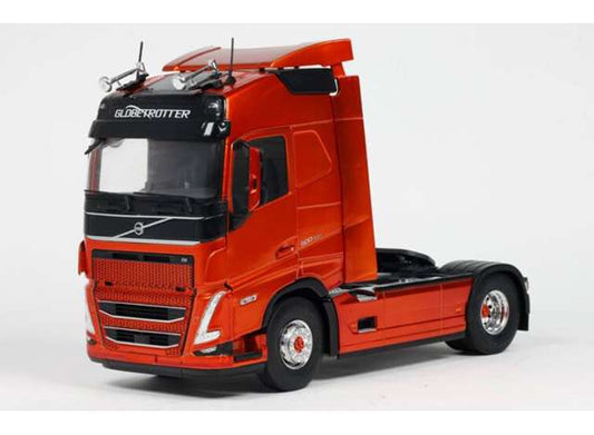 Pre-Order – 2023 Volvo FH Globetrotter XL, red metallic 1:18 Solido Model (SOLI2400108) – ETA. March 2027