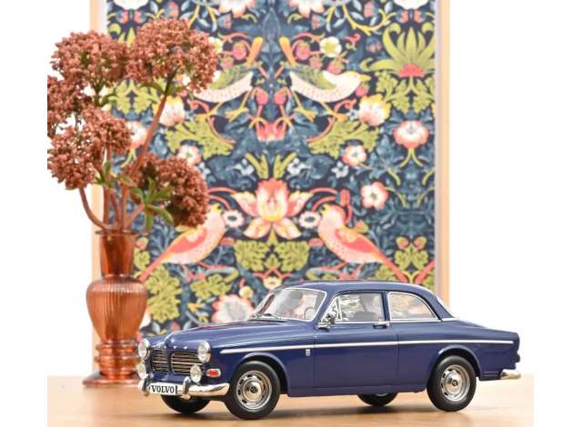 Pre-Order – 1966 Volvo Amazon, midnight blue 1:18 Norev Model (NOR188740) – ETA. September 2026