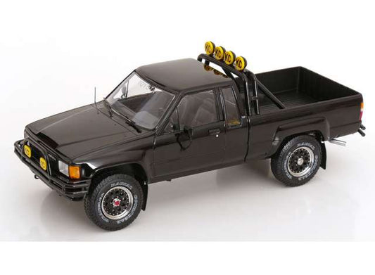 Pre-Order – 1985 Toyota Truck Xtra Cab 4x4 (Hilux) *Back to the Future III Look a like*, black 1:18 KK - Scale Model (KKDC181561) – ETA. December 2026