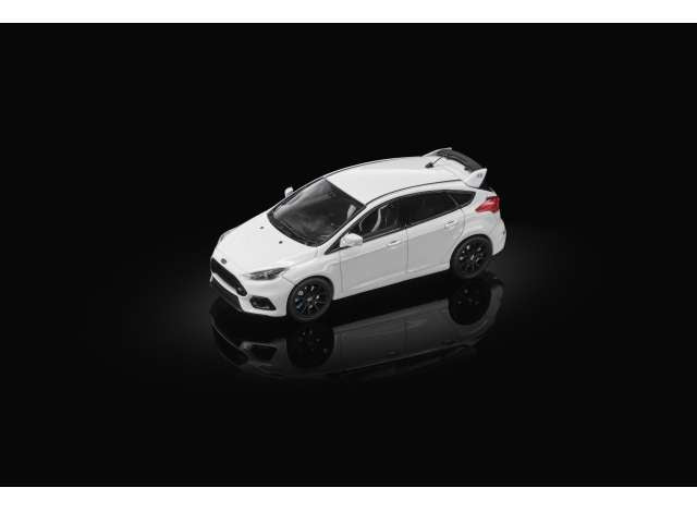 Pre-Order – 2018 Ford Focus RS, frozan white 1:64 SunStar Model (SUN60063) – ETA. January 2027