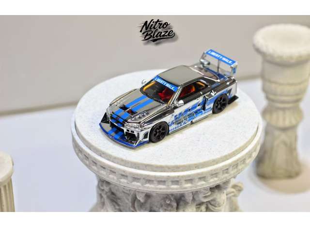 Pre-Order – ER34 Skyline with hood -can take off-, chrome 1:64 Street Weapon Model (STW340) – ETA. April 2027