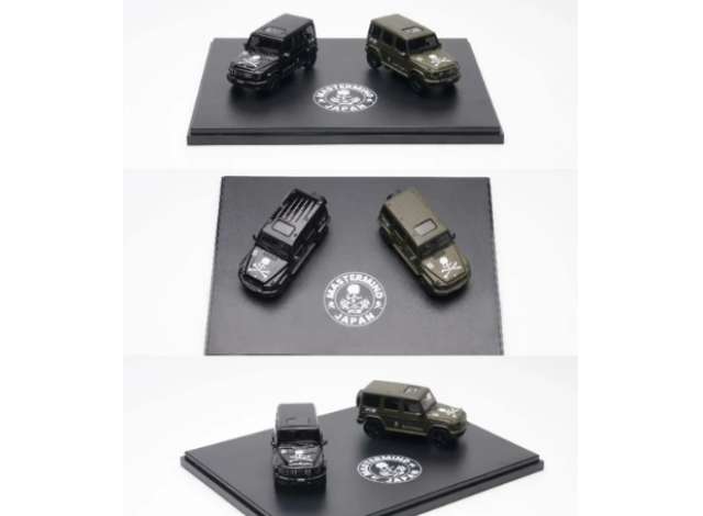 Pre-Order – Mercedes-AMG G63 *DPLS × mastermind JAPAN*, black/green 1:64 DPLS Model (DPLSXMASTERMIND) – ETA. March 2027