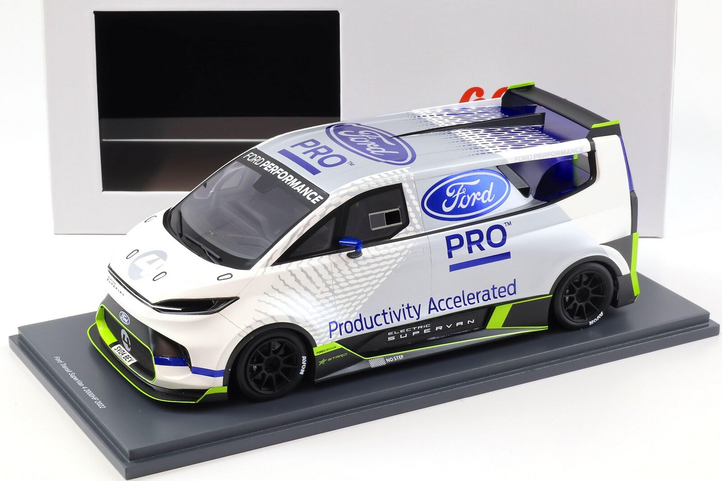 1:18 SCHUCO SHU 00663 FORD TRANSIT SUPERVAN 4 2000HP 2022