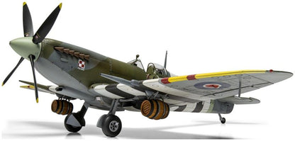 Available to Order – Supermarine Spitfire Mk. IXC Flying Dray 1:24 (AIR 17001A)