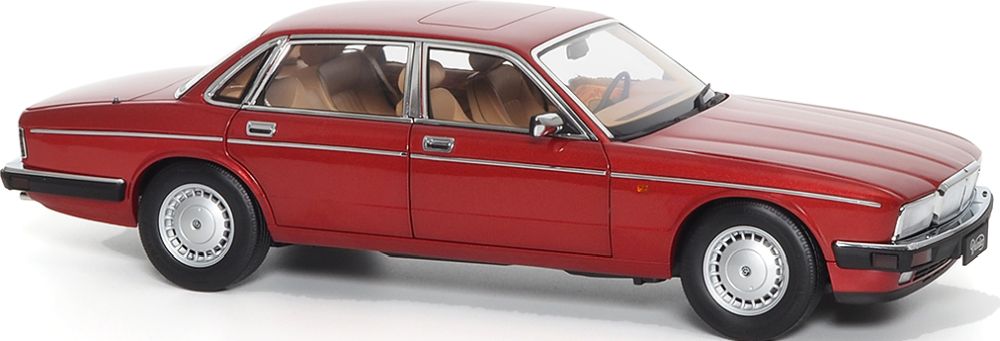 Available to Order – Jaguar Daimler XJ6 (XJ40) Flamenco Red 1:18 (ALM 810541)