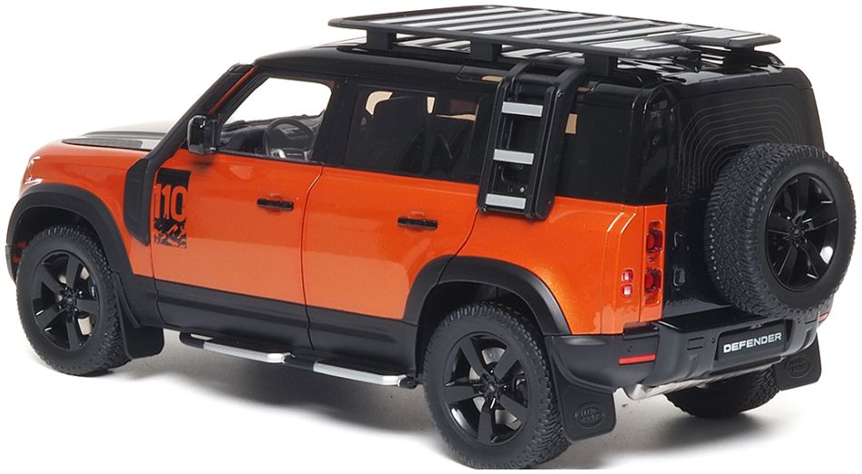 Available to Order – Land Rover Defender 110 2020 Phoenix Orange/Santorini Black 1:18 (ALM 810813)