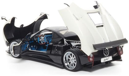 Available To Order – Pagani Zonda F 2005 Bianco Fabriano 1:18 (ALM 850407001)