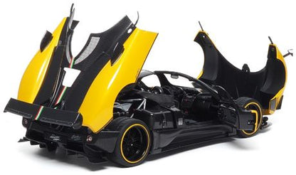 Available To Order – Pagani Zonda Cinque Roadster 2009 Giallo Ginevra 1:18 (ALM 850613001)