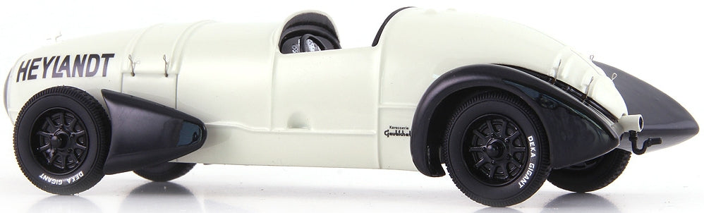 Available To Order – Heylandt White-Black 1:43 AutoCult Model (ATC 07034)