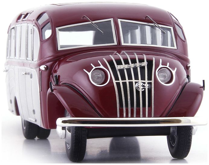 Available to Order – Opel Blitz Ludewig Aero Red-Silver 1:43 (ATC 10013)