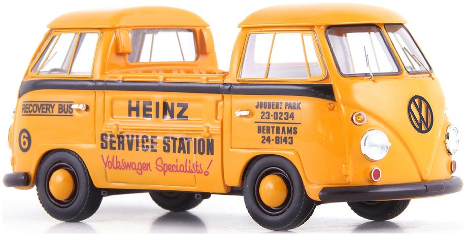 Digital Book of The Year 2025 (USB) w/VW T1 Recovery Bus AutoCult Model (view 3)