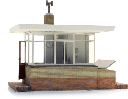 Available to Order – Level Crossing Post W32 1:87 Resin Kit, Unpainted 1:87 (ATT 10395)