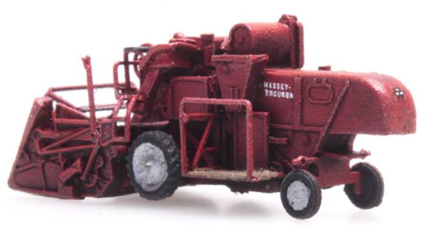 Available To Order – Combine MF 830 1:220 Ready-Made, Painted Z (ATT 322018)