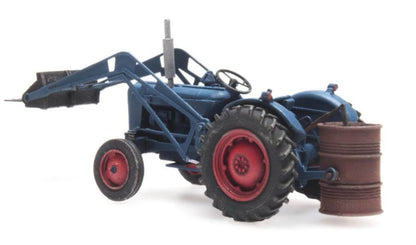 Available to Order – Tractor Ford With Frontloader 1:87 Ready-Made, Painted 1:87 (ATT 387313)