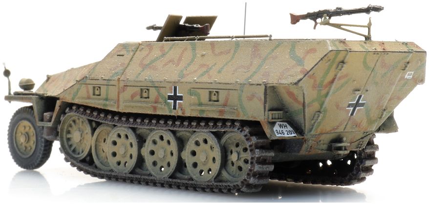 Sdkfz 251/1 D Tarnung (WM) Ready-Made, Painted 1:87 Artitec Model (view 2)