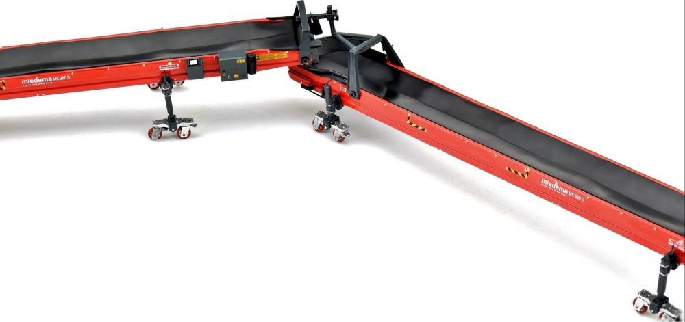 Available to Order – Miedema MC 980 S Conveyor Belt 1:32 (AT 3200132)