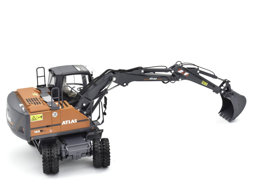 Atlas 160W Wheeled excavator With Mitas dual tyres 1:32 – diecast model (view 3)
