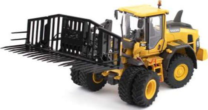 JCB AGRI Folding Grass Fork (Fits Volvo L60H) 1:32 – diecast model (view 2)