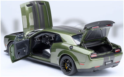 Available To Order – Dodge Challenger SRT Jailbreak 2022 F8 Green 1:18 (AUT 71761)