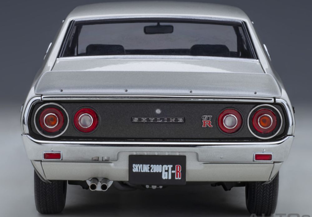 Available to Order – Nissan Skyline 2000GT-R KPGC110 Silver 1:18 (AUT 77471)
