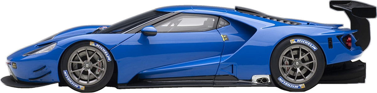 Ford GT LM Plain Body Version 2018 Blue 1:18 AutoArt Model (view 3)