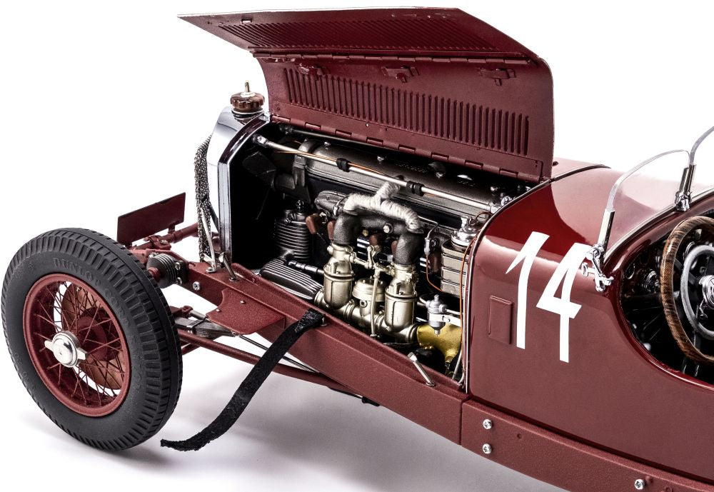 Available To Order – Mercedes Benz SSK Argentinean Autumn Race 1931 Zatuszek #14 1:18 CMC Model (CMC M207)