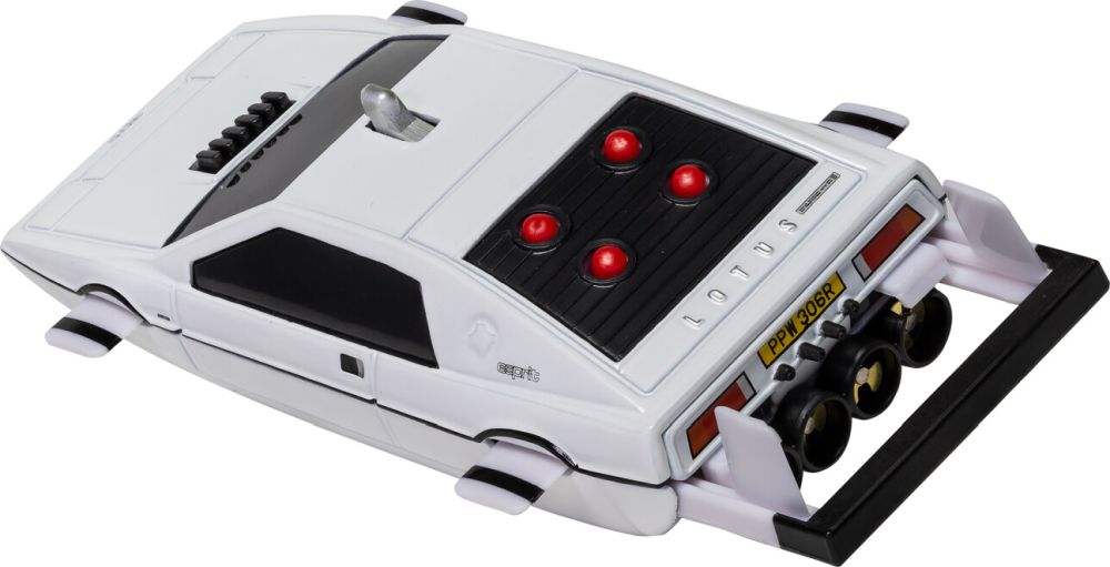 Available to Order – Lotus Esprit Submarine 'The Spy Who Loved Me' James Bond 1:36 (COR 04514CC)