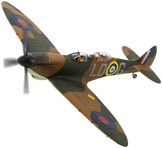 Available to Order – Supermarine Spitfire T9 SM520/ LO-G G-ILDA as Spitfire Mk I X4382 LO G RAF #602 Sqn 1:72 (COR 29203AA)