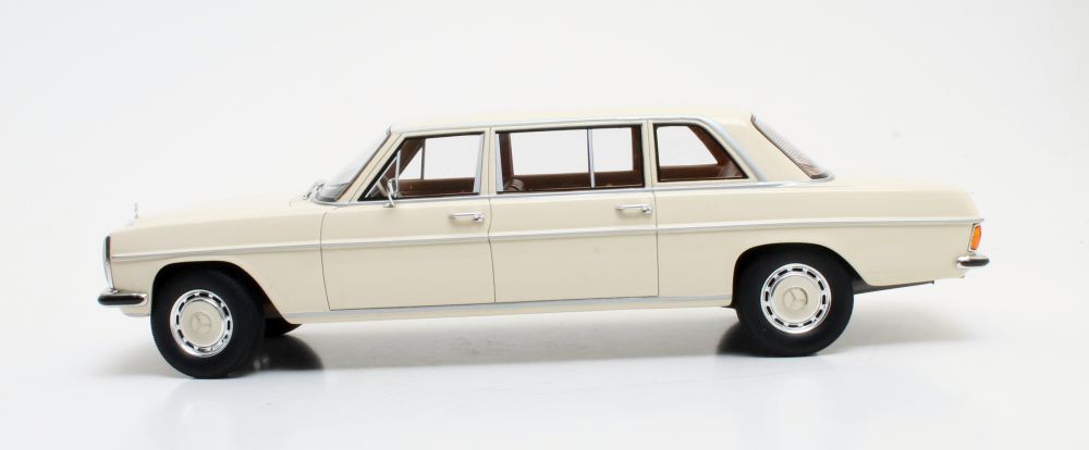 Available To Order – Mercedes Benz V114 Lang White 1970 1:18 (CUL CML004-2)