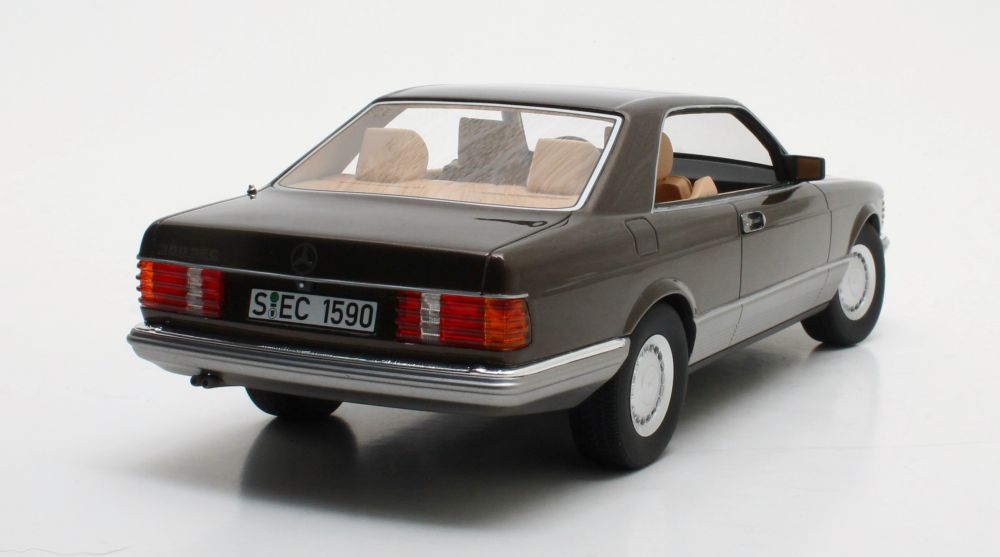 Available To Order – Mercedes Benz 380SEC C126 Brown Metallic 1982 1:18 (CUL CML075-1)